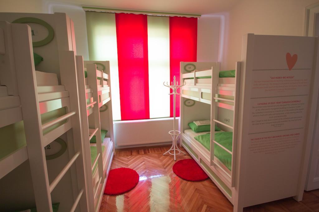 Hostel For Me Сараево Номер фото